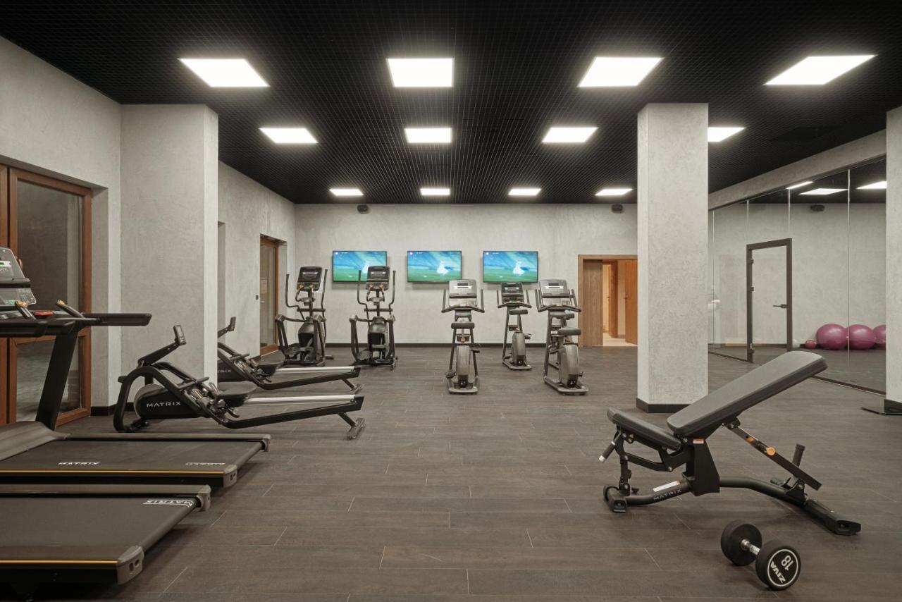 Radisson Blu Resort & Conference Center, Ostroda Mazury Екстериор снимка A gym in a hotel