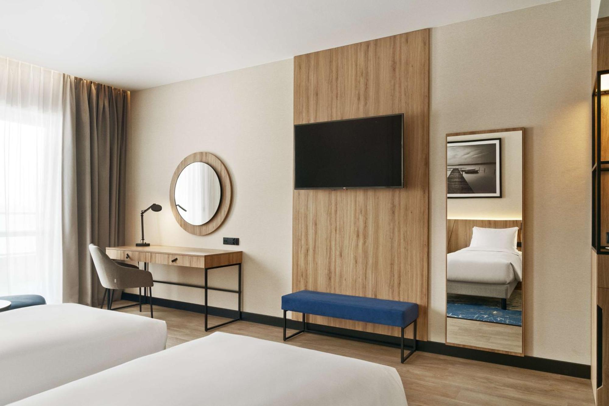 Radisson Blu Resort & Conference Center, Ostroda Mazury Екстериор снимка A room at the hotel